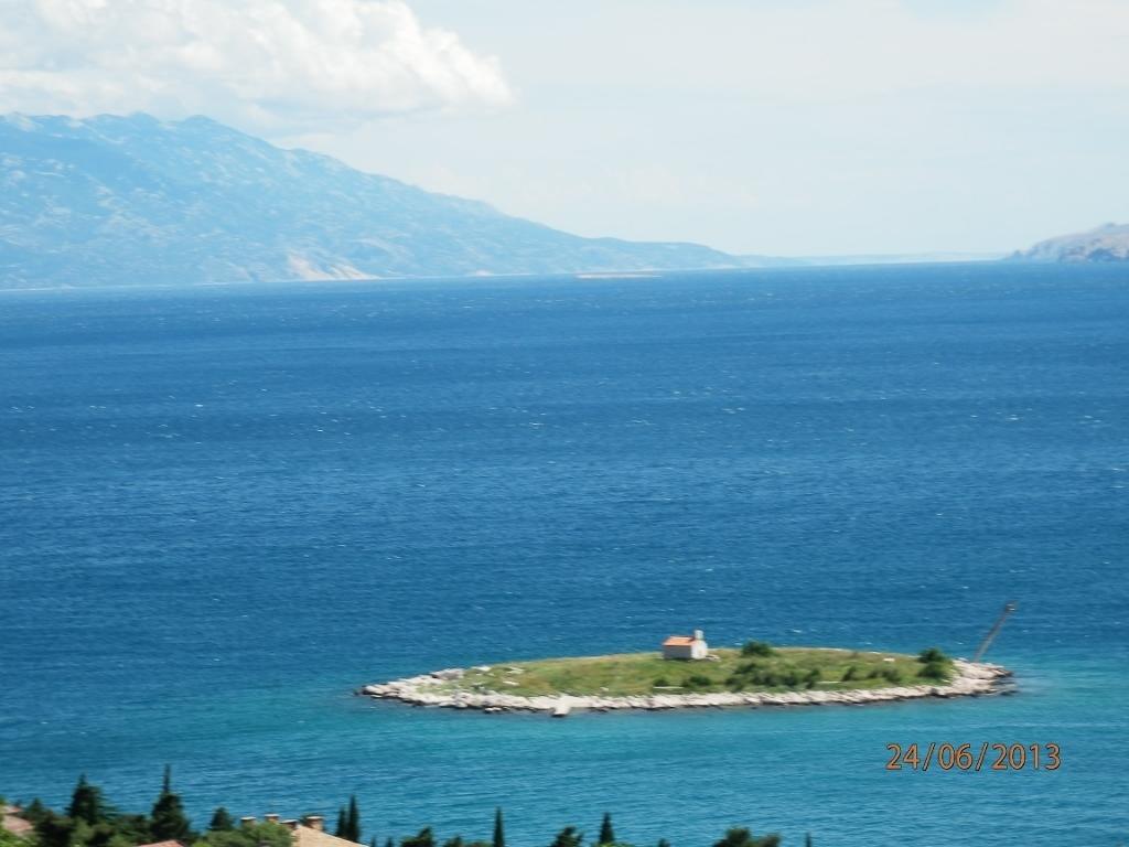 Apartments Lina Novi Vinodolski Bagian luar foto