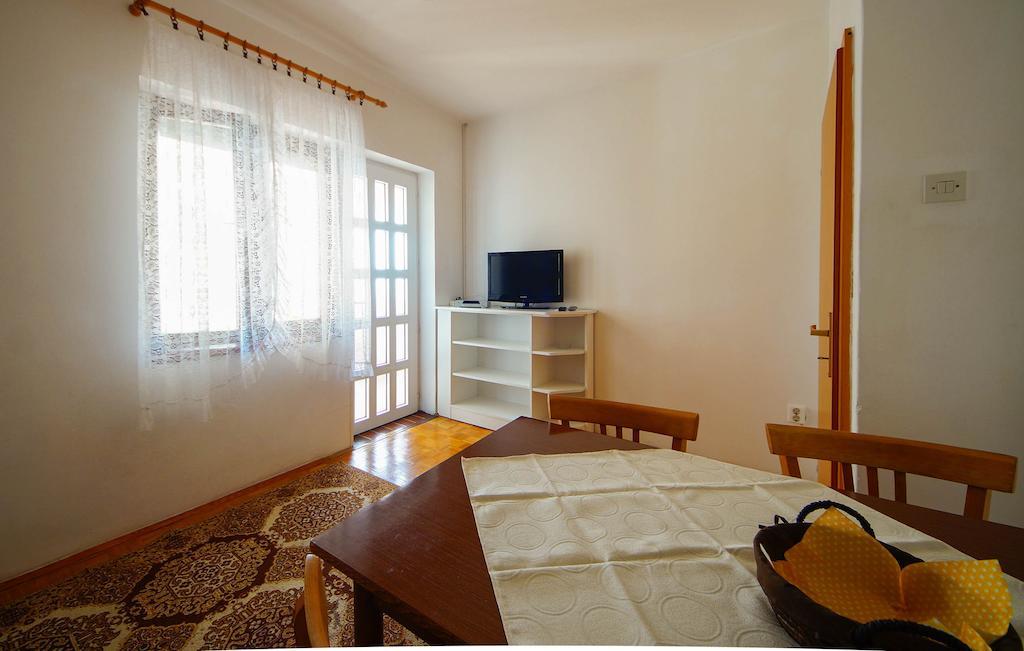 Apartments Lina Novi Vinodolski Ruang foto